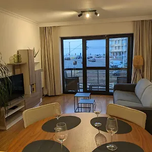 vista-linda-leuk-appartement-vlak-bij-zeedijk-en-strand.hotelsghent.com/